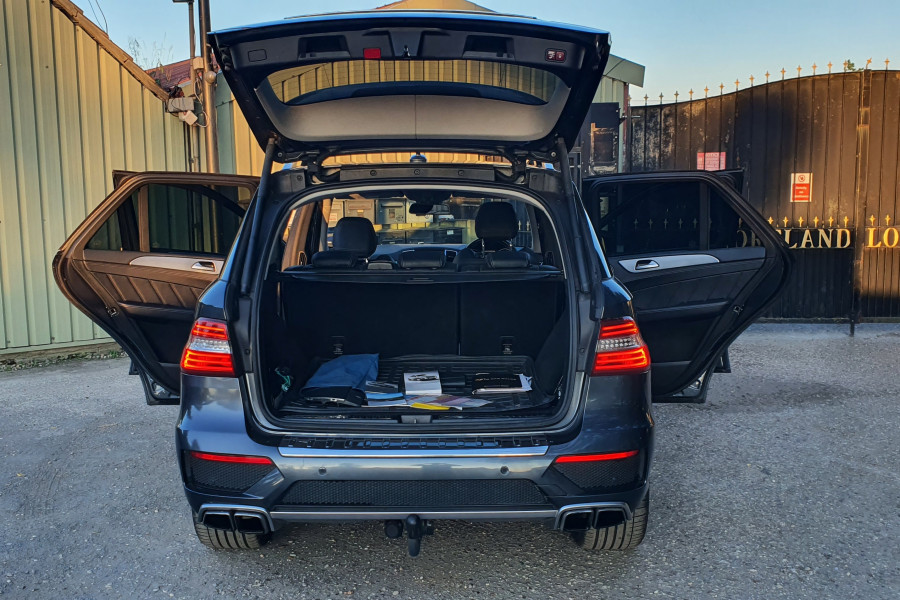Mercedes-Benz M-Class 