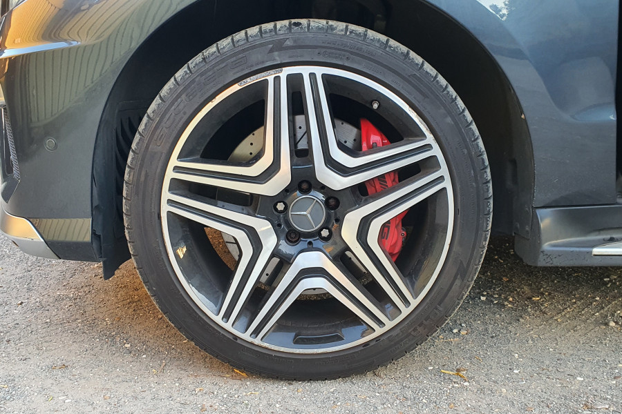 Mercedes-Benz M-Class 
