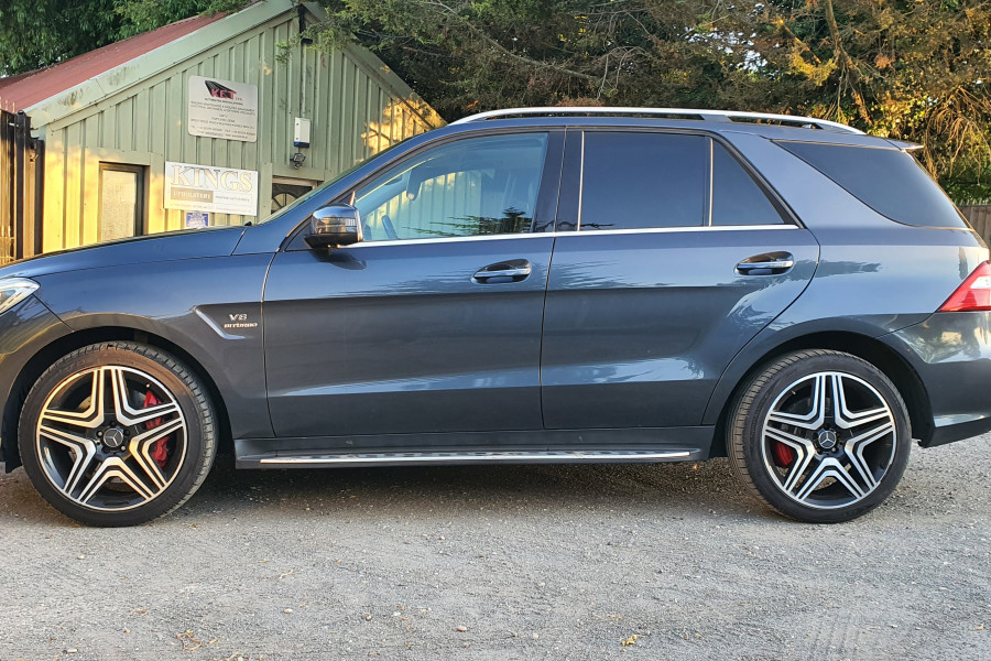 Mercedes-Benz M-Class 